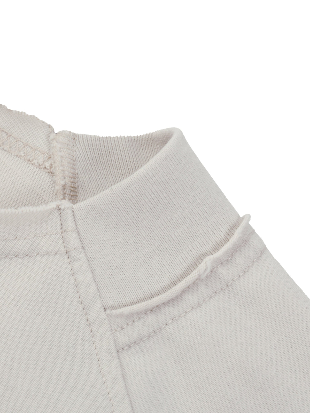 Unisex vintage-washed raglan cotton T-shirt detail view