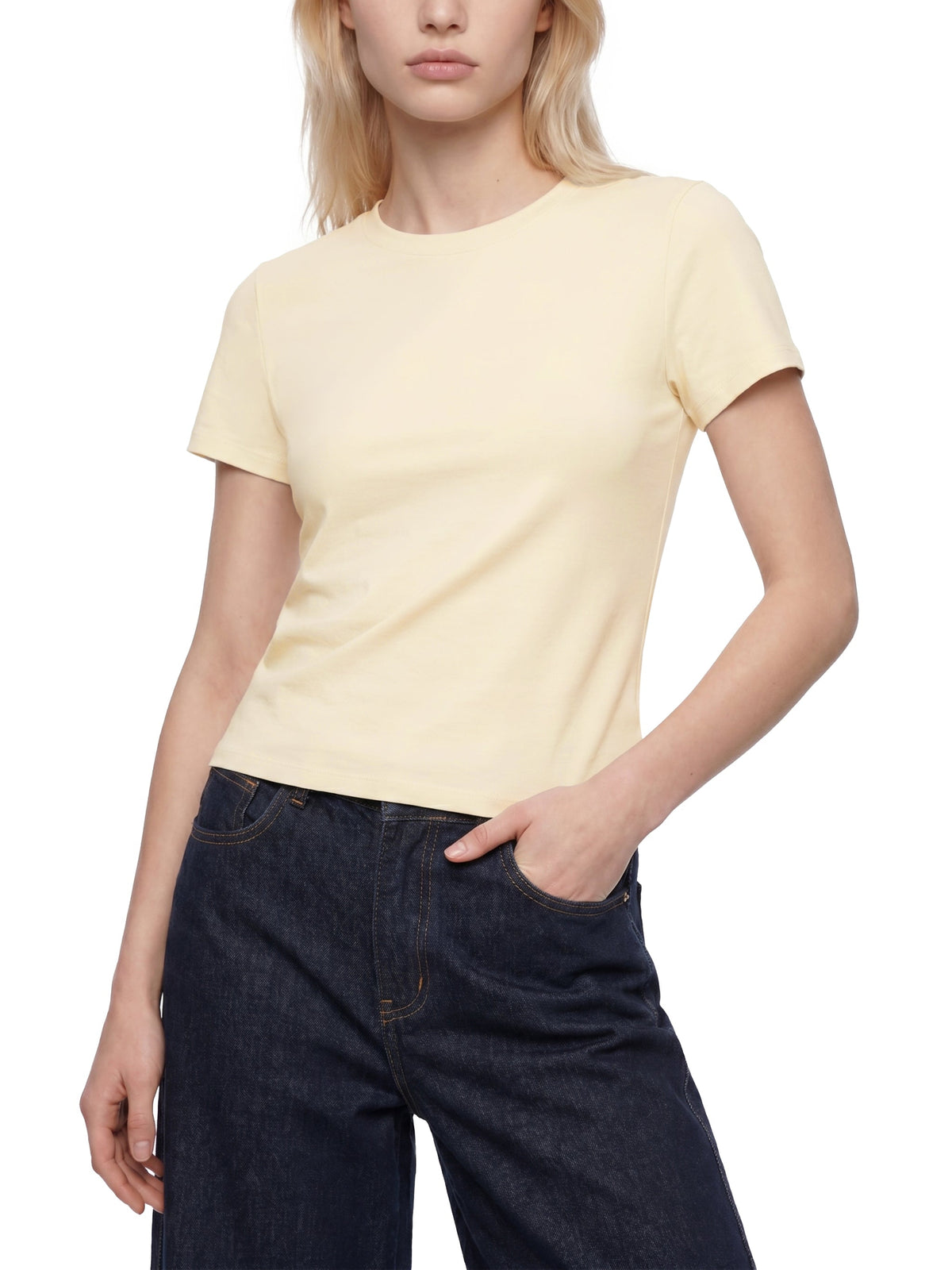 Women's Slim Fit Performance T-Shirt