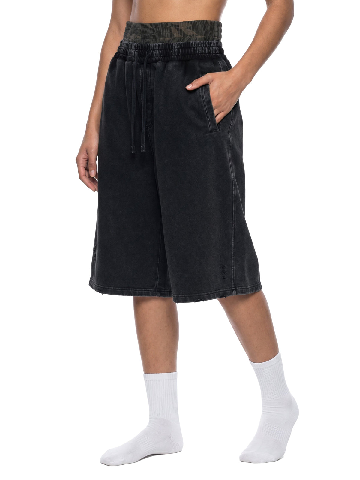 Unisex Vintage Wash Distressed Wide-Leg Shorts