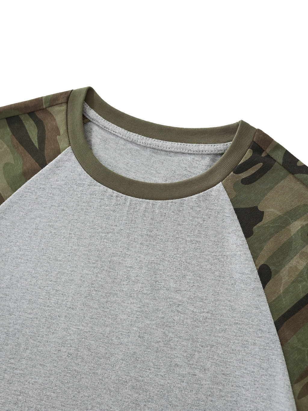 Women’s Camo Raglan Crop T-Shirt
