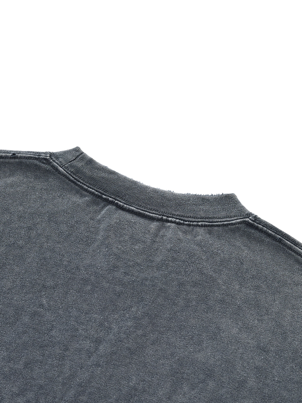 Snow Wash Raw-Hem Boxy T-shirt source image 16