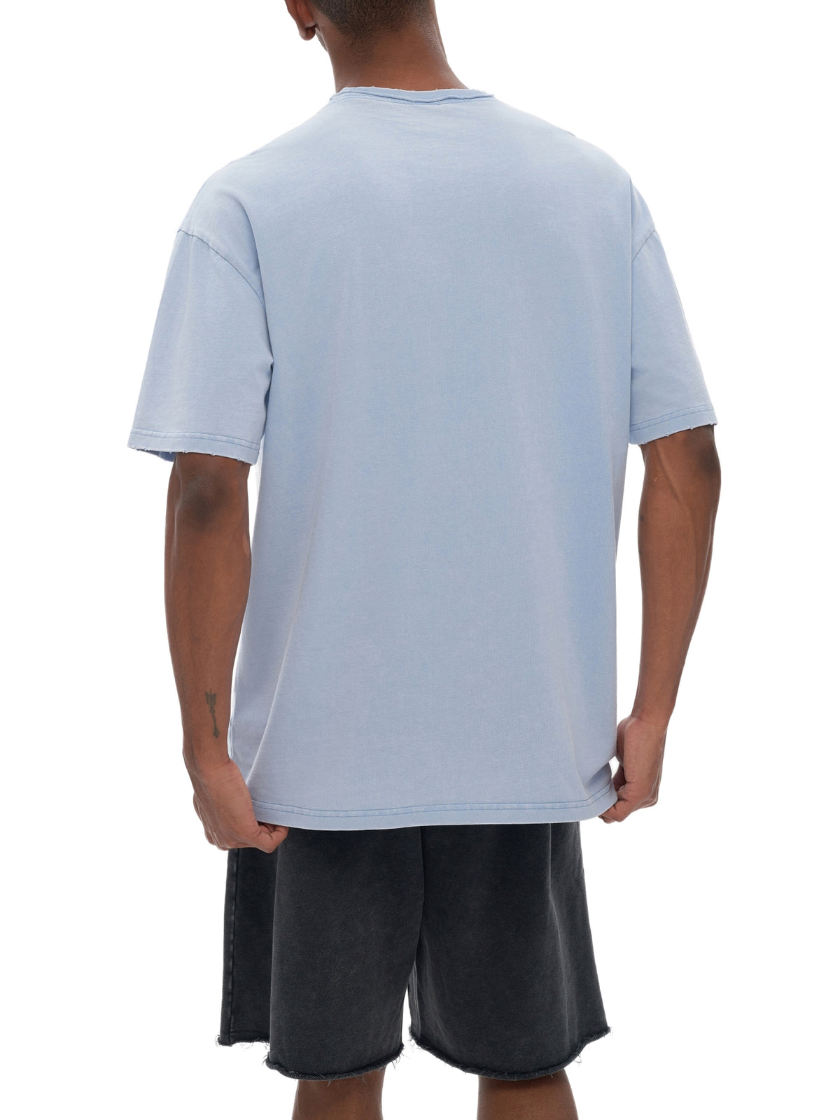 Snow Washed Raw-Edge Neckline T-Shirt source image 7
