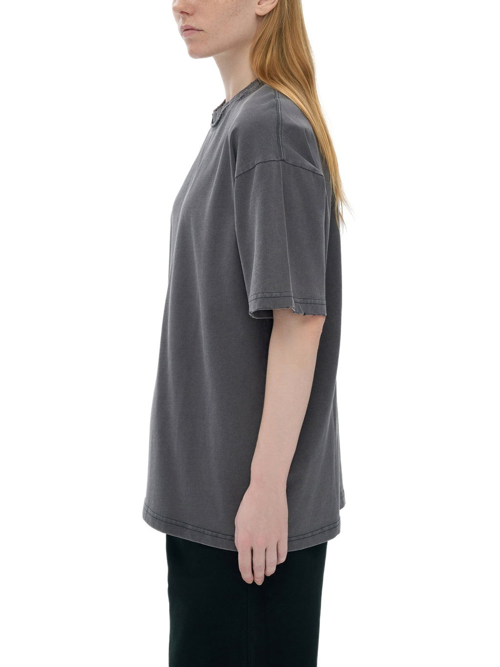 Snow Washed Raw-Edge Neckline T-Shirt source image 9