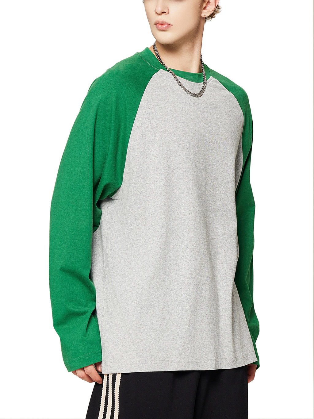 Unisex colour-blocked raglan long-sleeve T-shirt lifestyle view