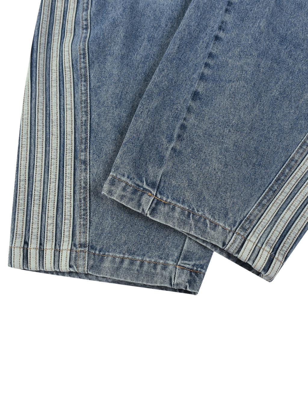 Women's Vintage Wash Barrel Leg Jeans
