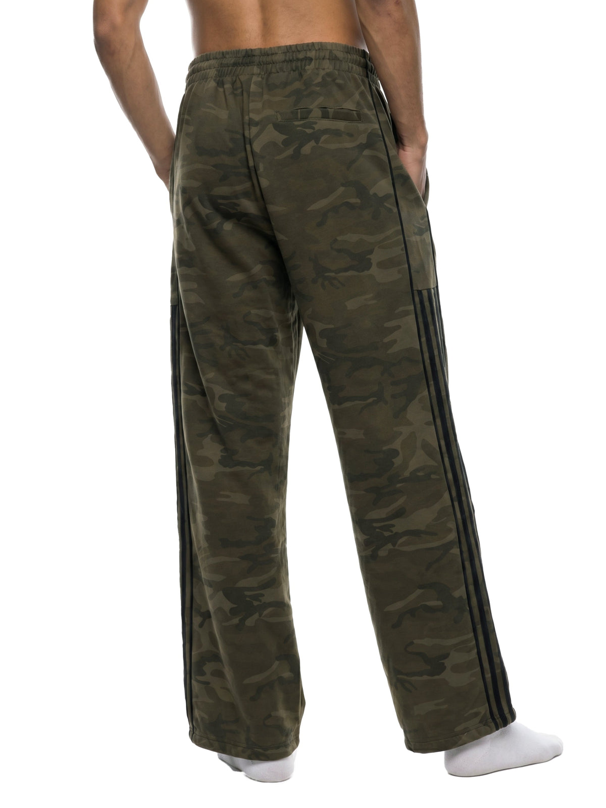 Unisex Camo Wide Leg Sweatpants
