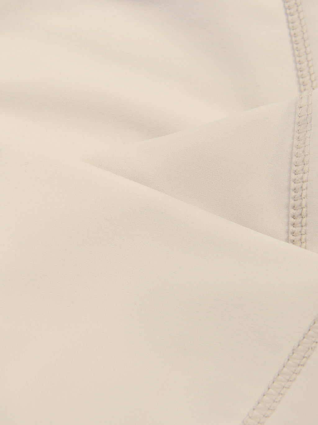 Women's Twist Front V-Neck Sports Bra