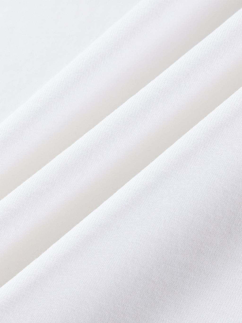Unisex colour-blocked raglan long-sleeve T-shirt detail view