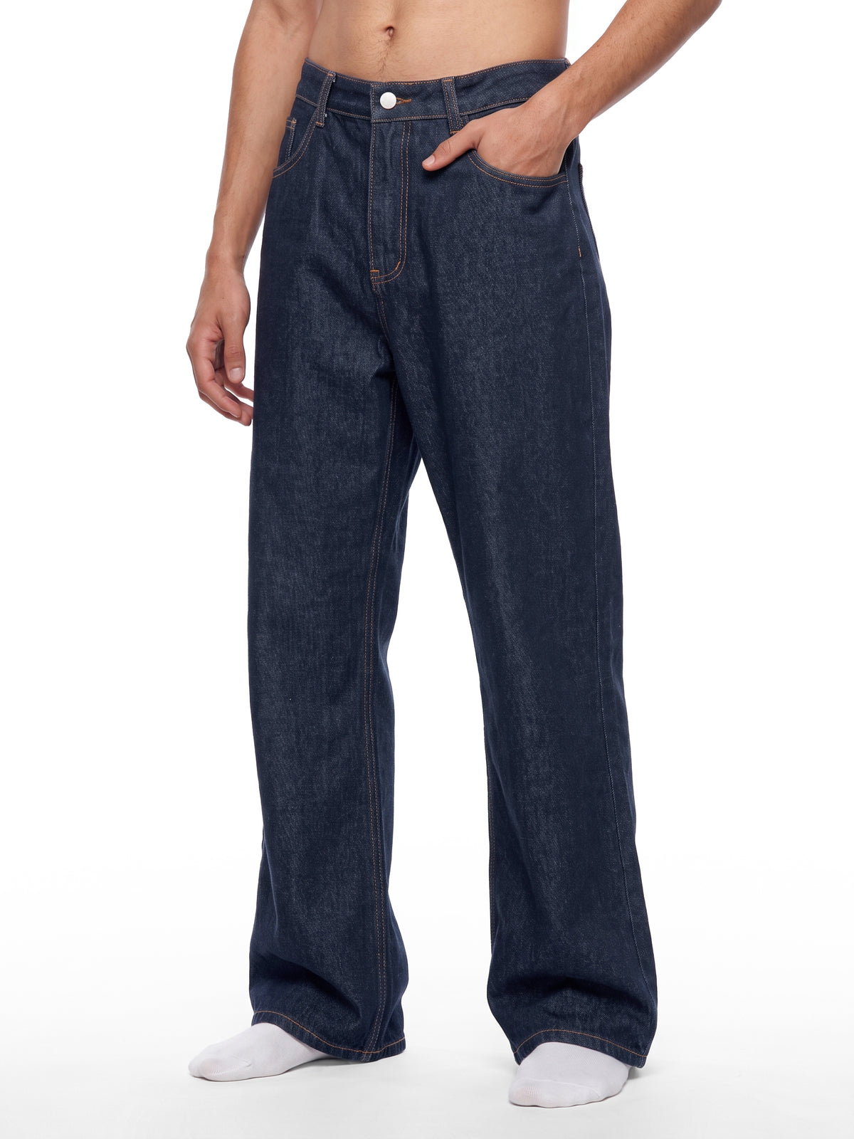 Men’s Vintage Wash Denim Jeans model view