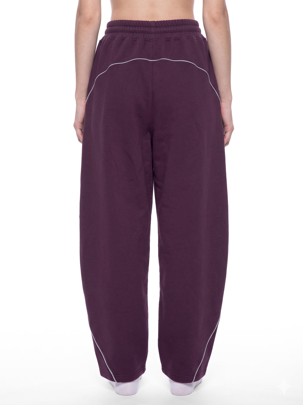Unisex Piping Fleece Barrel Leg Sweatpants – model view 8