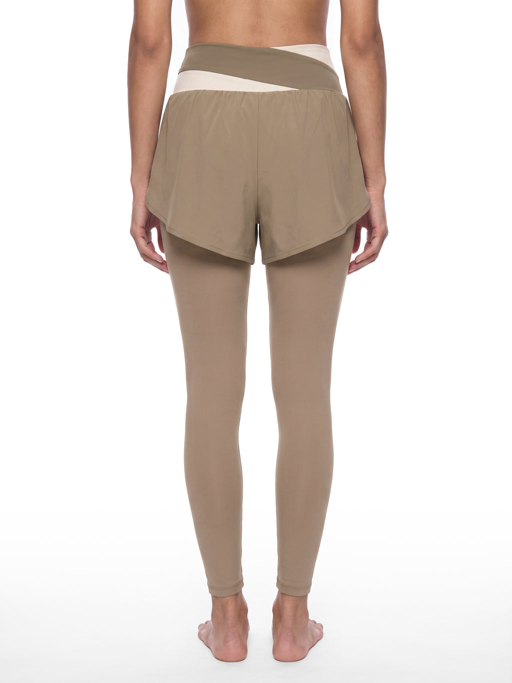 Women’s Panelled High-Waisted Yoga Leggings light coffee with apricot model front detail