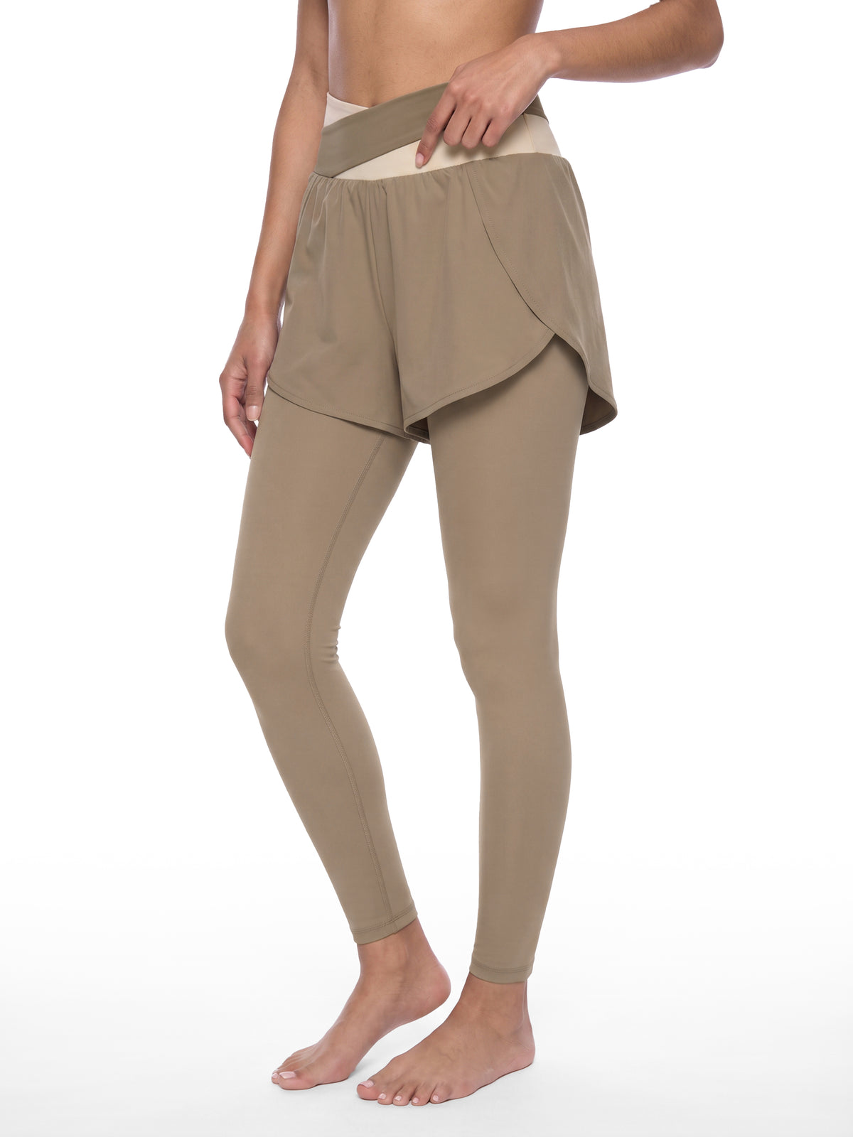 Women’s Panelled High-Waisted Yoga Leggings light coffee with apricot model three-quarter view
