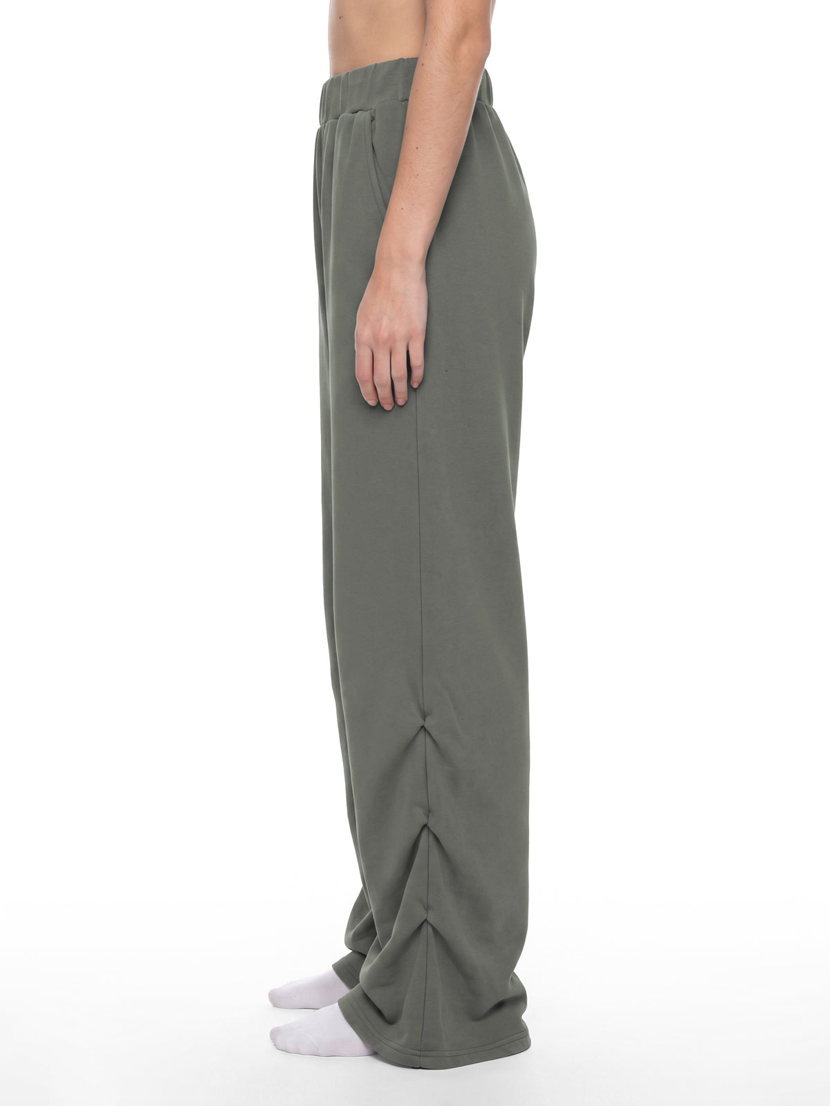 Women’s Vintage Wash Ruched Sweatpants dark gray model side view