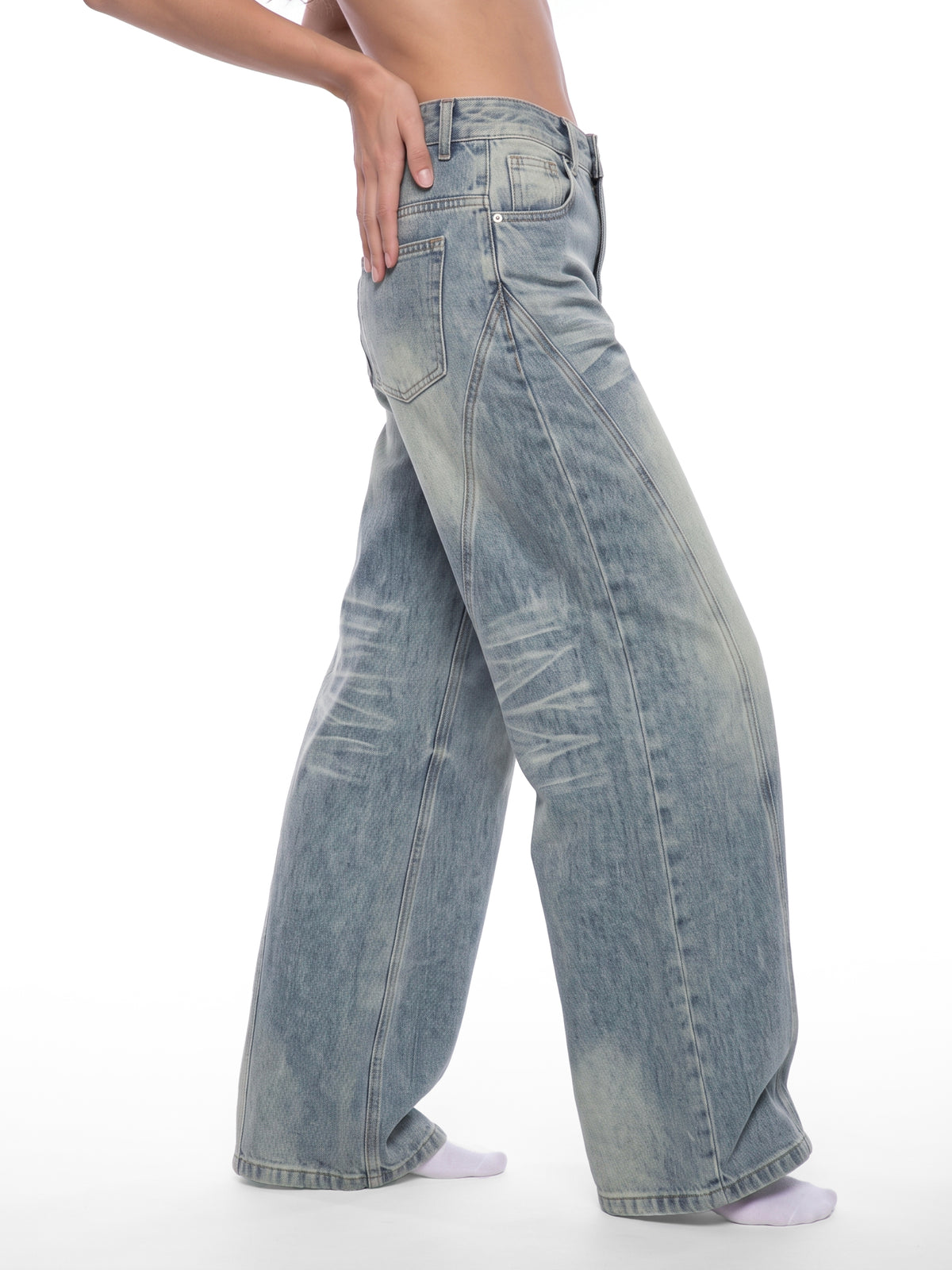 Women’s Vintage Wash Wide Leg Denim Jeans - model angle view