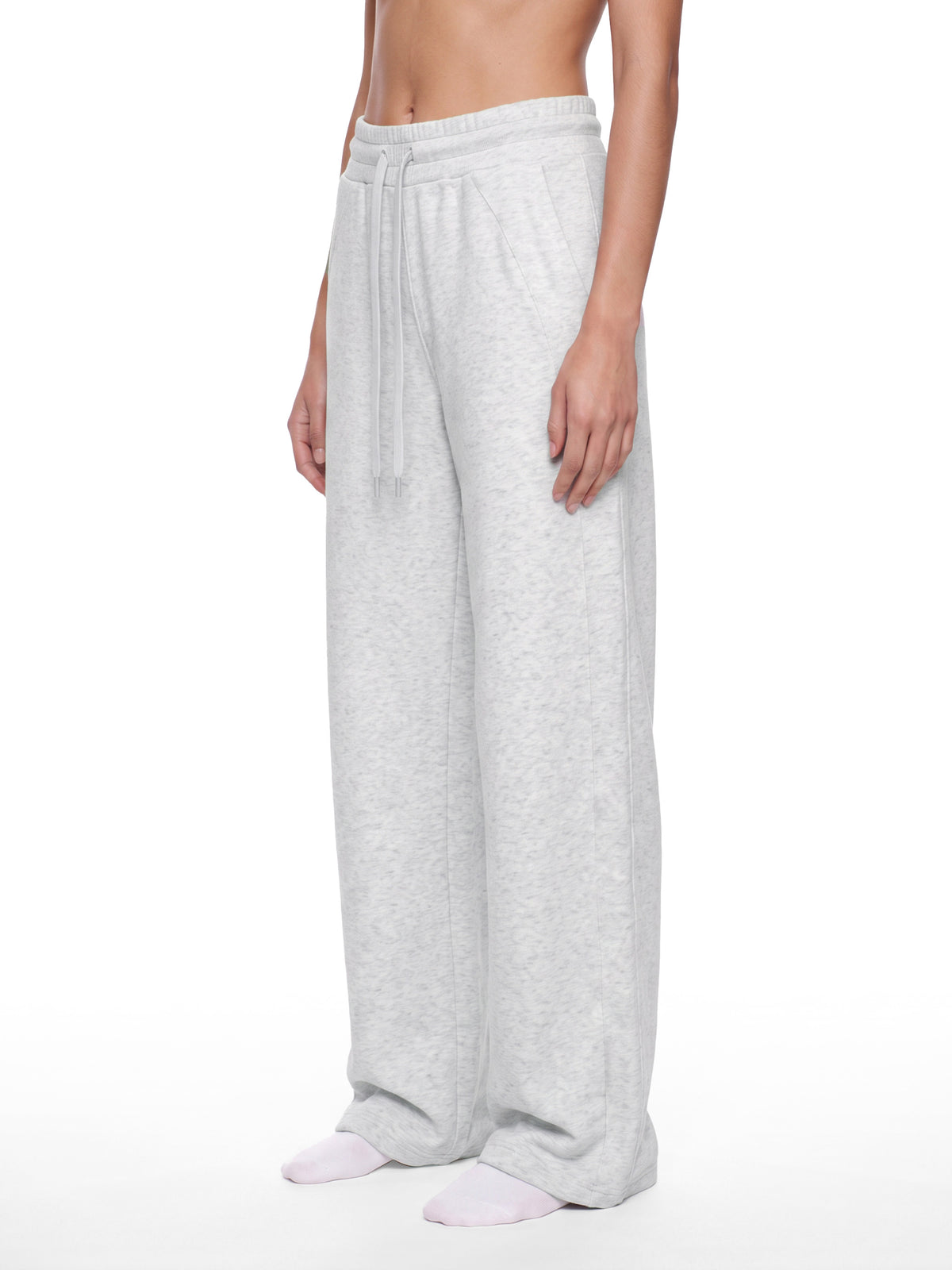 Women’s Wide Leg Fleece Sweatpants cold gray model three-quarter view