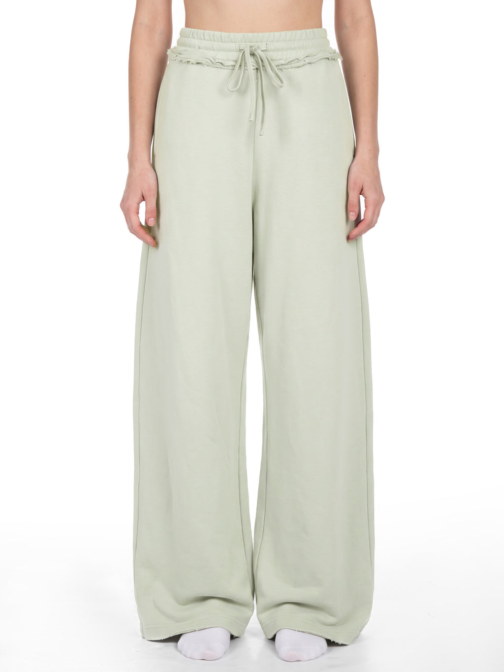 Women’s Wide Leg Raw Edge Sweatpants white gray model front view